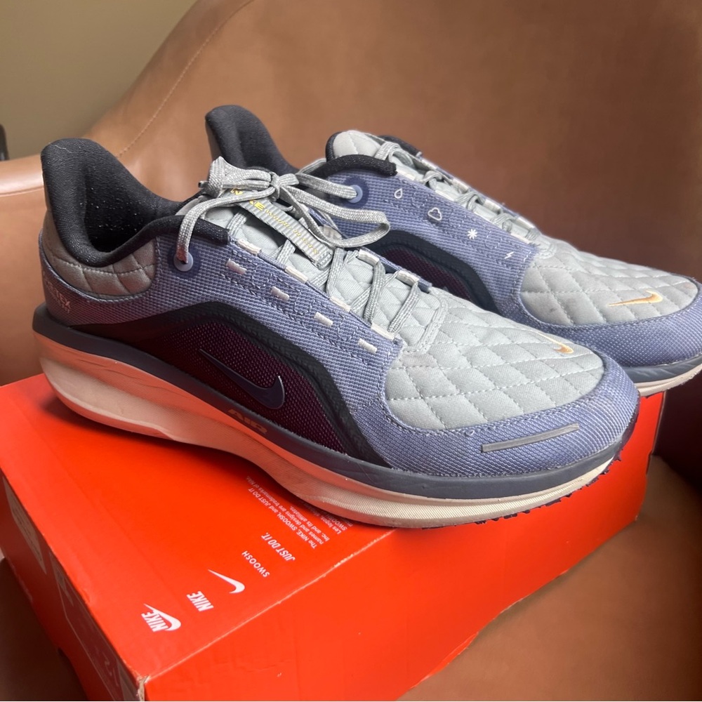 Men’s Nike Winflo Gore-TEX, Quilted Gray and Purple Running Shoes